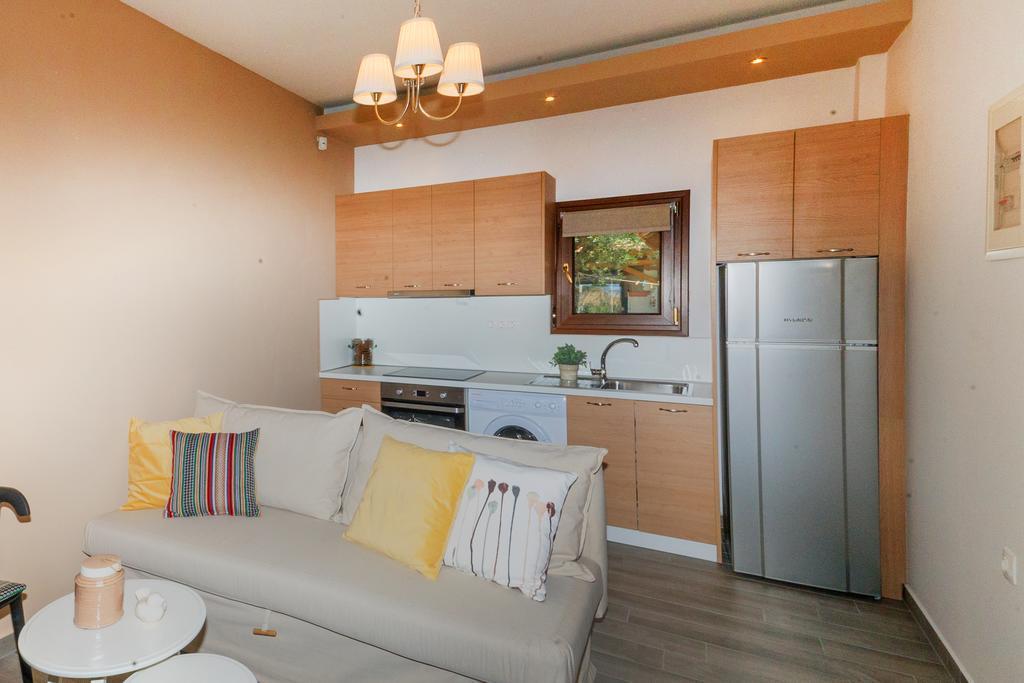 Kissos Apartments วูร์วูรู ภายนอก รูปภาพ