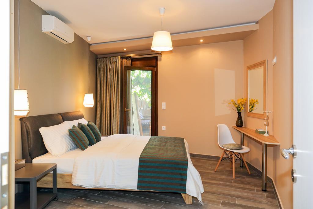 Kissos Apartments วูร์วูรู ภายนอก รูปภาพ