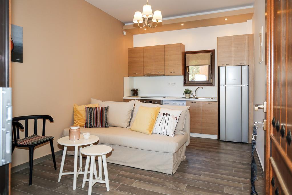 Kissos Apartments วูร์วูรู ภายนอก รูปภาพ